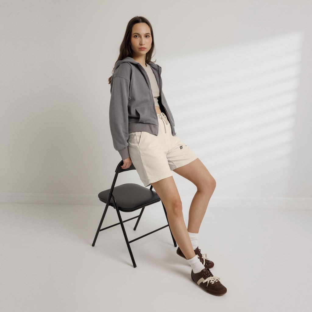 FDT Session Short in Ivory, context view on a person (supplier mockup)